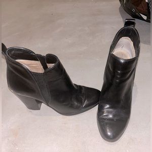 MICHAEL KORS black genuine leather ankle boots-GOES WITH EVERYTHING